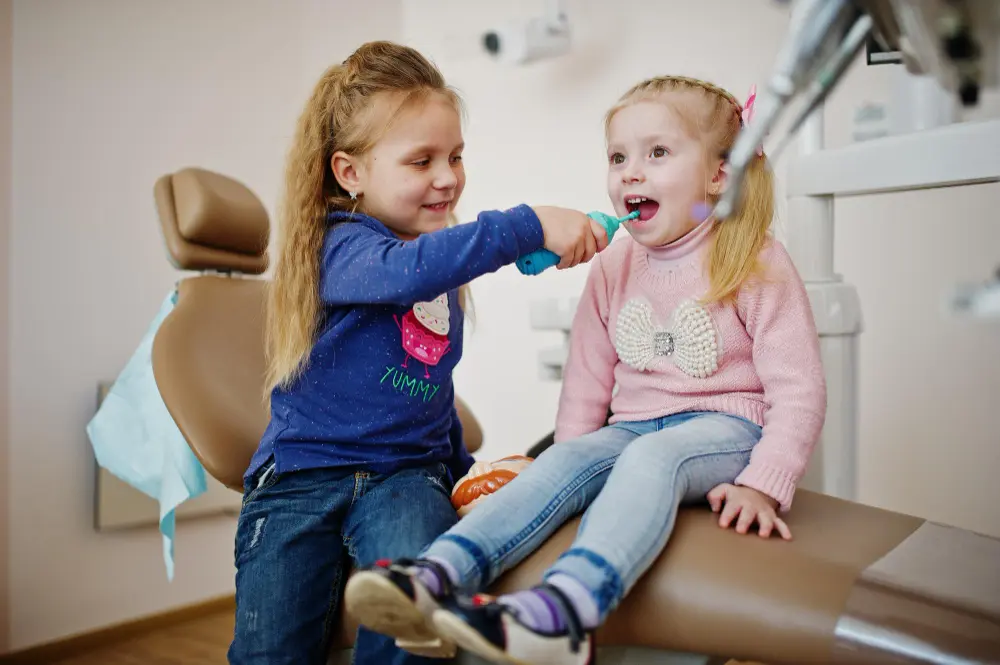 niñas en el dentista